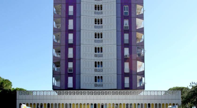 Regina Hotel 3*